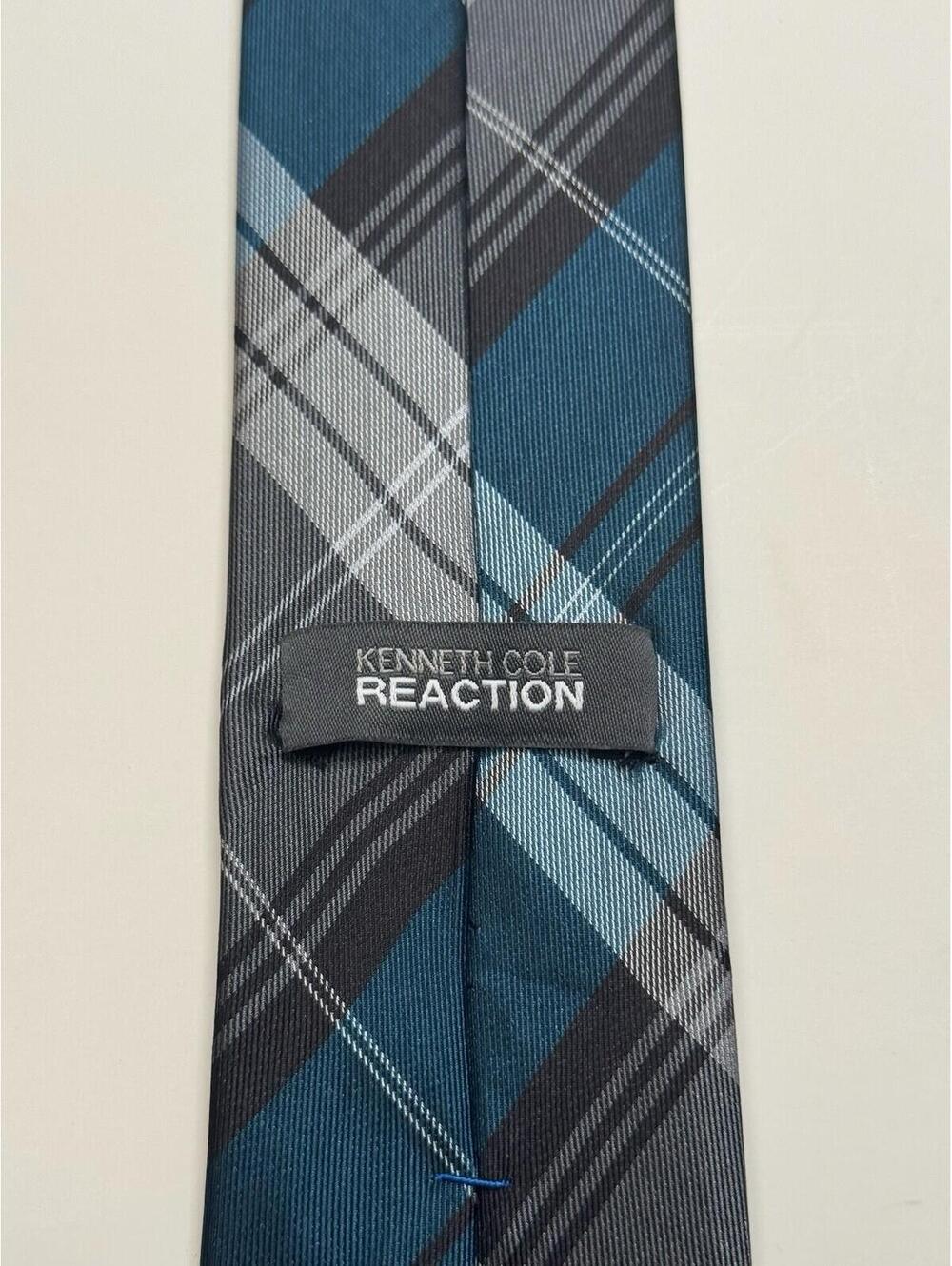 Kenneth Cole Reaction 100% Silk Skinny Tie In Blue & Grey Plaid - Picture 3 of 3